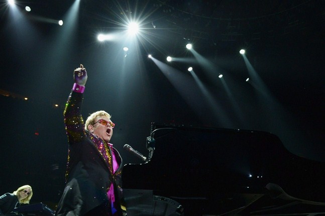 Elton John spelar uppträder inte i Finland i år.