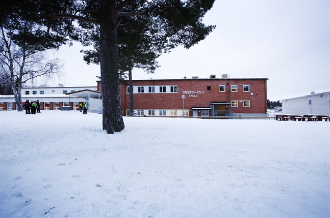 Smedsby-Böle skola.