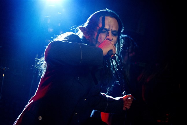 Fotot av Mathias Lillmåns togs när Finntroll spelade på Hullu Pullo i Vasa våren 2015.