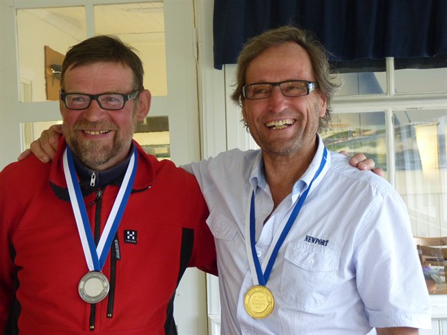 Johan Hartell och Kai Saksi gjorde upp om segern i haj-FM i Jakobstad.