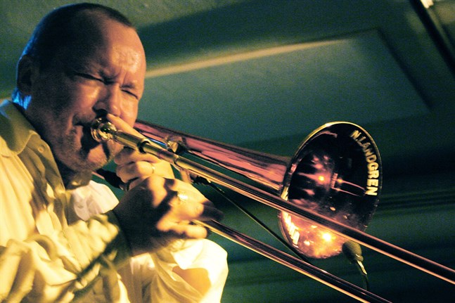 Nils Landgren på Doo-Bop Club 2005. Då var det fullsatt.