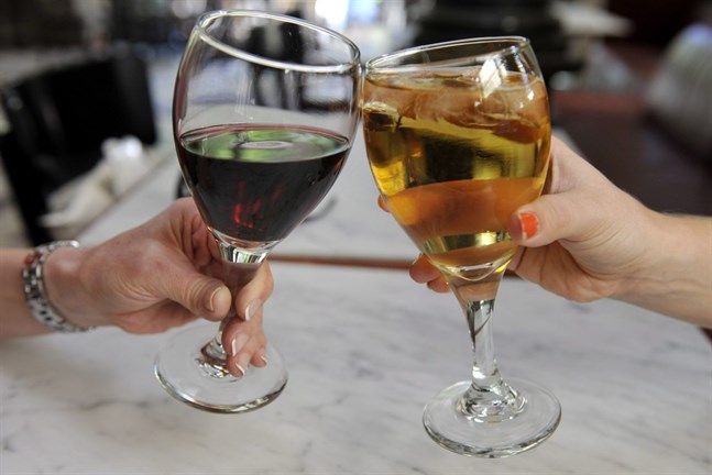 Alko har undersökt alkoholförsäljningen under sommaren.