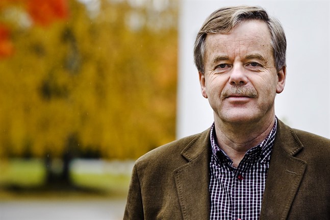 Kurt Hellstrand gjorde sitt för att sänka Karleby i stadskampen i tennis, men lagkamraterna höll inte samma nivå.