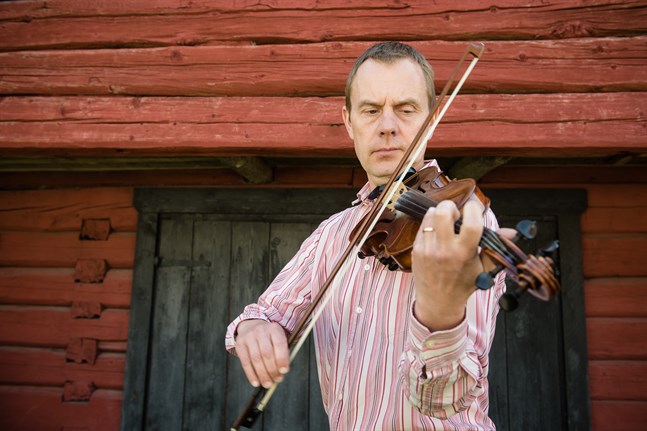 Mikael Fröjdö anser att man inte kan nöta ut Evert Taubes musik.