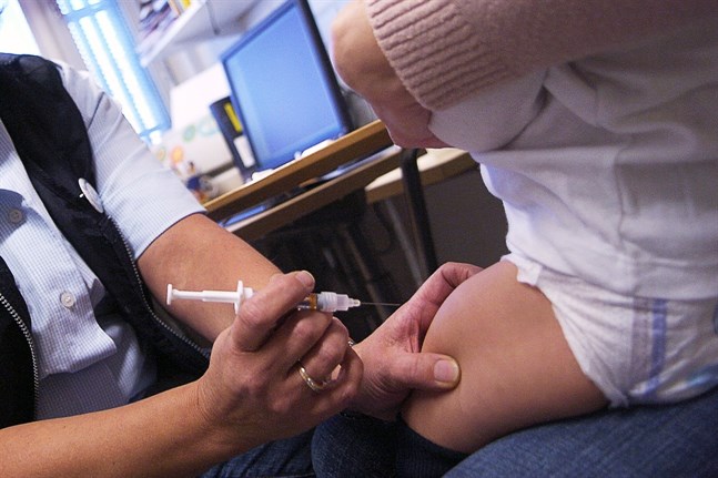 Riksdagens vaccingrupp vill få ut riktig information om vacciner.