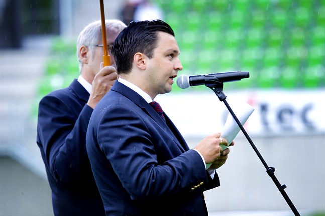 Joakim Strand, här på återinvigningen av Sandvikens fotbollsstadion i augusti 2016.