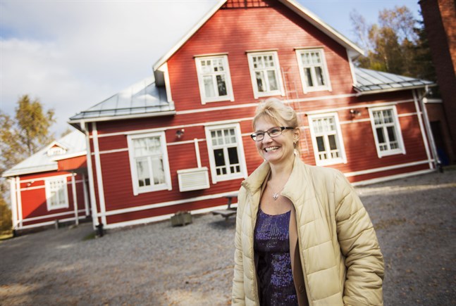 Elisabeth Henriksson, ordförande i Sundom UF, var med och startade projektet Rakt.