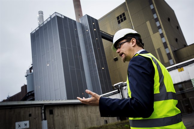Redan nu använder Vaskiluodon voima ungefär så mycket biobränsle som kan fås till rimligt pris, säger direktören Mats Söderlund. När mer effekt behövs används stenkol.
