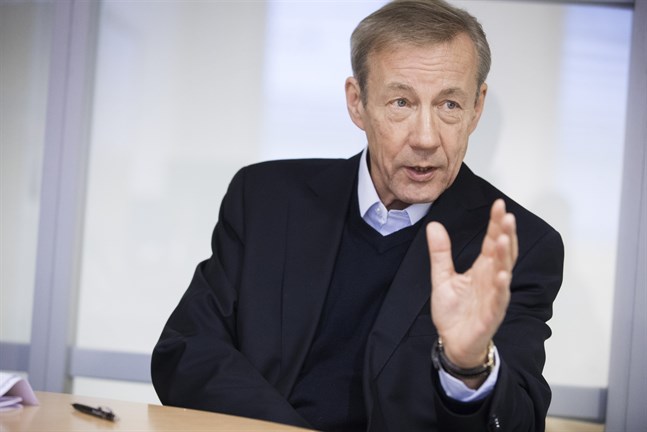 Sixten Korkman ser inte upplåningen som det mest akuta problemet.
