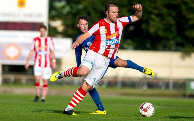 Lawrence Smith gjorde GBK:s 2-1-mål på straff.