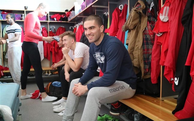 Nya roller inom Jakobstadsfotbollen väntar för Pavle Milosavljevic.