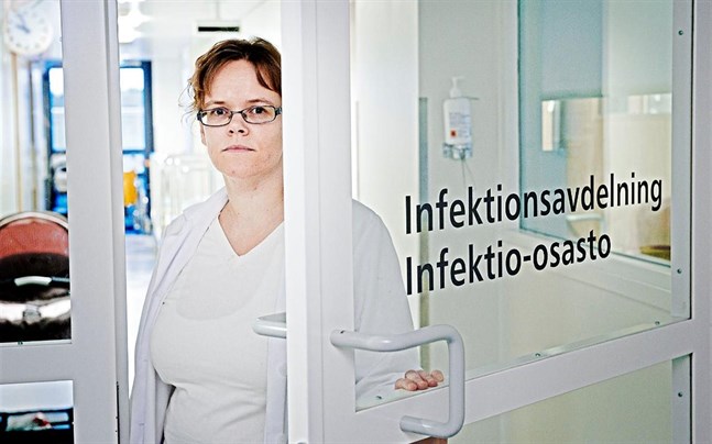 Arkivbild: Pia-Maria Sjöström, tf social- och hälsovårdsdirektör, chefsläkare på social- och hälsovårdsverket i Jakobstad.