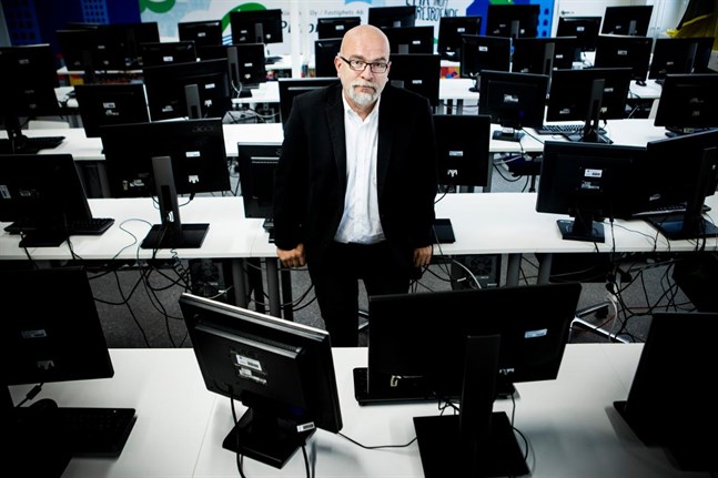 Ett EU-finansierat projekt mellan högskolor, yrkeshögskolor och yrkesskolor i Vasaregionen ska utveckla kompetenser som krävs för en grön omställning och en ökning av innovationen. Tauno Kekäle, projektchef vid teknologicentret Merinova, ansvarar för projektet.