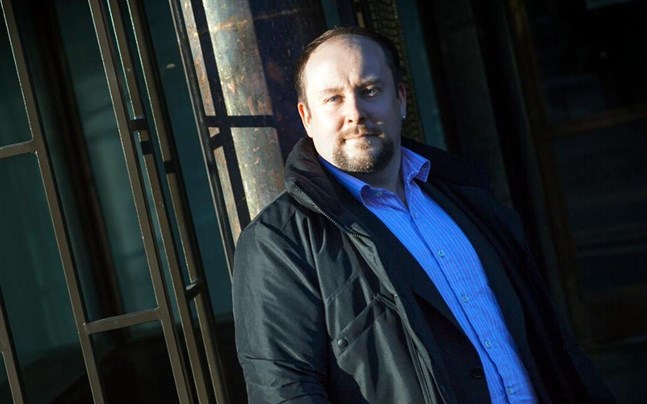 Micael Westerholm är fullmäktigeledamot i Korsholm och styrelsemedlem i Sannfinländarnas Södra Österbottens distrikt.
