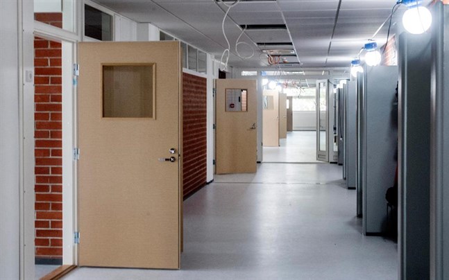 De lokaler där Chydenius skola just nu verkar kommer att byggas om till daghem.