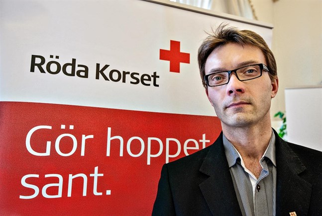 Ricky Berglund tror att specialstatusen vid mottagningscentralen i Kristinestad innebär att den inte hamnar på någon nedläggningslista.