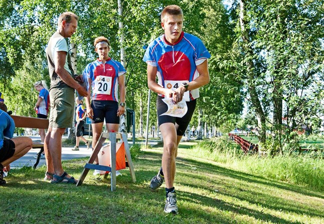 Daniel Stenlund (t.h). I bakgrunden syns Fredric Portin.