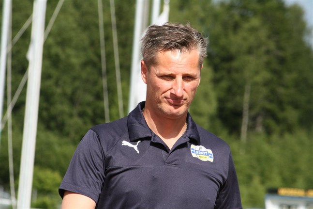 Nijas Sarailija har tidigare tränat både Kraft och Sporting. Nu blir Närpesbon assisterande tränare i division 1-laget VPS.