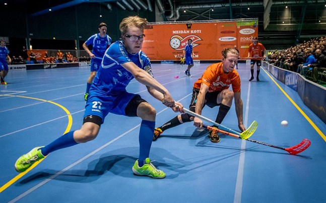 Aapo Lokasaari från SPV gjorde comeback för Blue Fox mot Classic United.