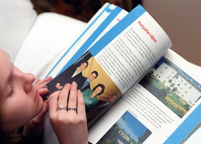 I Finland är det främst den socioekonomiska bakgrunden och föräldrarnas aktivitet som avgör läsförmågan.