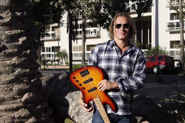 Jan Simons i Los Angeles arbetar nu med musiker han lyssnat på medan han växt upp.