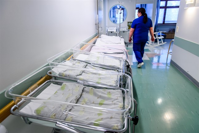 Restriktionerna på förlossningsavdelningen på Möcs lättas från och med 1.6.