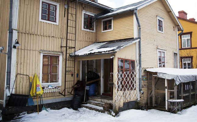 Katthuset på Levonsgatan är i dåligt skick. Om föreningen flyttar planerar Vasa stad att riva huset.