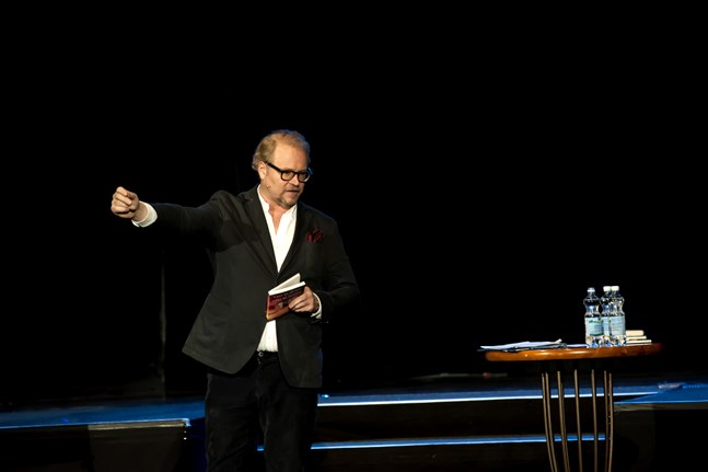 Fredrik Lindström på Ritz i Vasa.