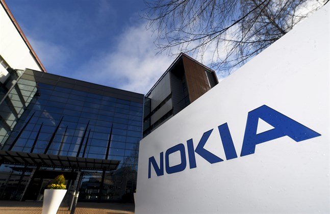Nokia fortsätter spara.