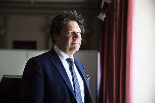 Kelibers vd Pertti Lamberg.