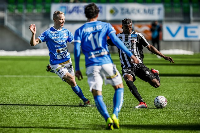 Mittbacken Elhadji Ciss, som är utlånad till VPS från FC Sion, gjorde en riktigt bra match mot RoPS i lördags, trots att det blev förlust med 0–1.