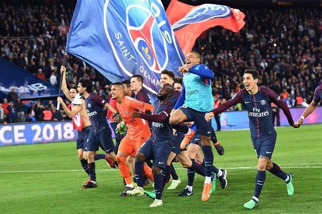 PSG säkrade ligatiteln i Frankrike genom att krossa Monaco.