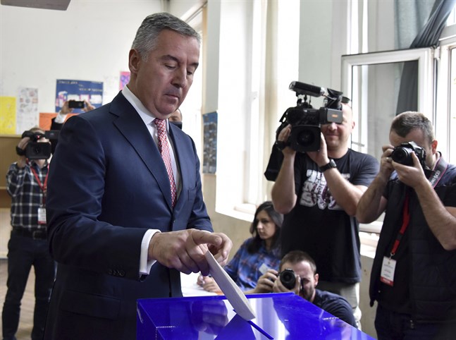 Den tidigare premiärministern Milo Djukanovic vann presidentvalet i Montenegro.