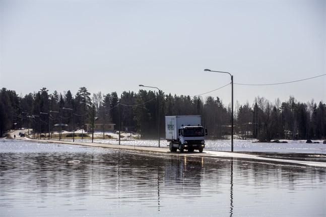 Översvämningar i Skatila.