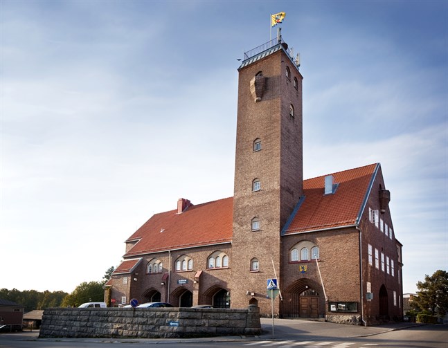 Delar av brandkårshuset kan bli ny pub.