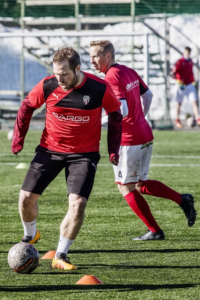 Lawrence Smith hade en nick i ribban.