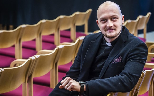 Niklas Wallis tar över som tillförordnad kyrkoherde i Kronoby.