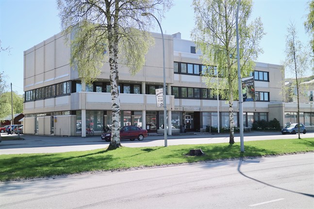 Ett underskott väntas i Nykarlebyekonomin även detta år.