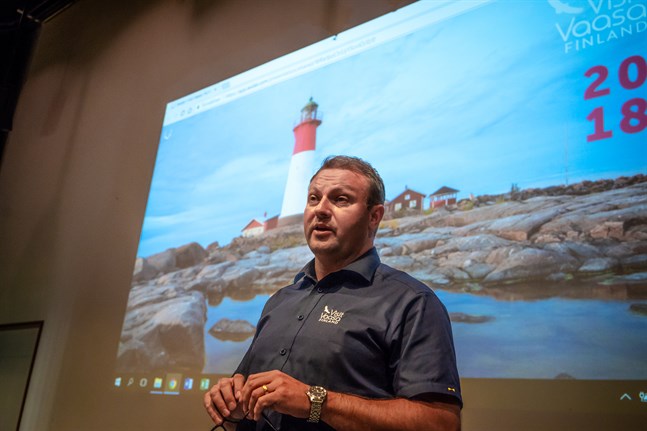 Varför inte hyra ut sommarstugan när du inte är där själv, tipsar Max Jansson på Visit Vasa.