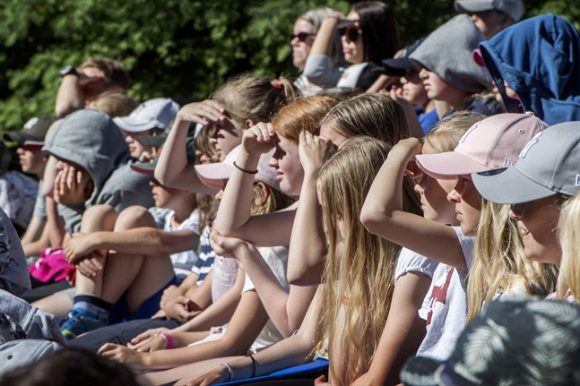 Bland annat sommarteatrar hör till de verksamheter som får tillgång till stöd.