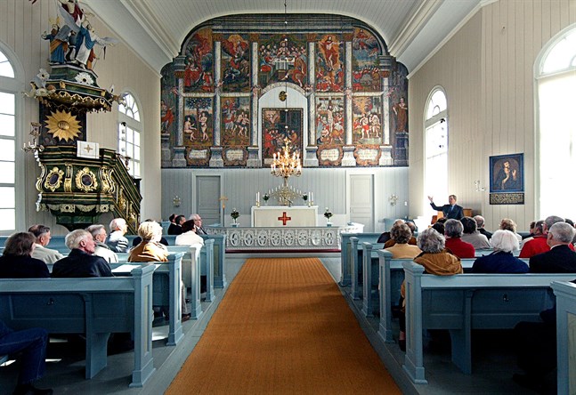 På onsdag nästa vecka samlas kyrkofullmäktige i Kronoby kyrka för att bland annat besluta anhålla om att ny kyrkoherde väljs med indirekt val.