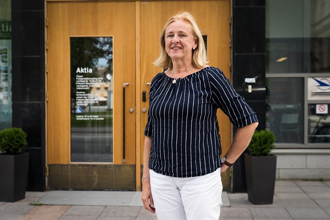 Gita Hassel är bankdirektör på Aktia.