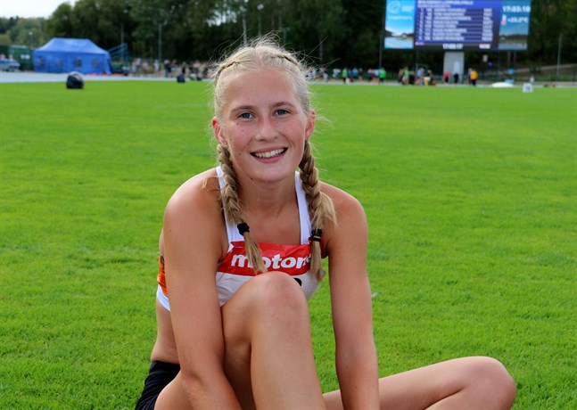 Nathalie Blomqvist blev sjunde på 1500 meter i junior-EM i fjol.