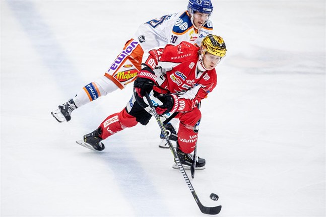 Joel Kiviranta spelade i Sport så sent som säsongen 2018–19. Efter det har karriären pekat spikrakt uppåt.