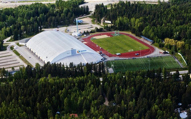 Flera åtgärder vidtas för att hämma virusspridningen i Korsholm. Många idrottsföreningar avbokar självmant sina evenemang och träningar.