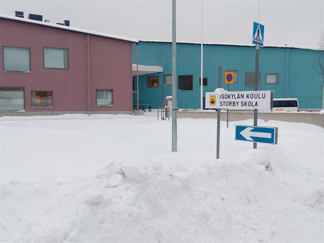 Ett hot riktades mot Storby skola på torsdagen.