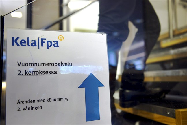 Folkpensionsanstalten FPA kräver tillbaka 43,3 miljoner euro i utbetalt studiestöd för år 2017.
