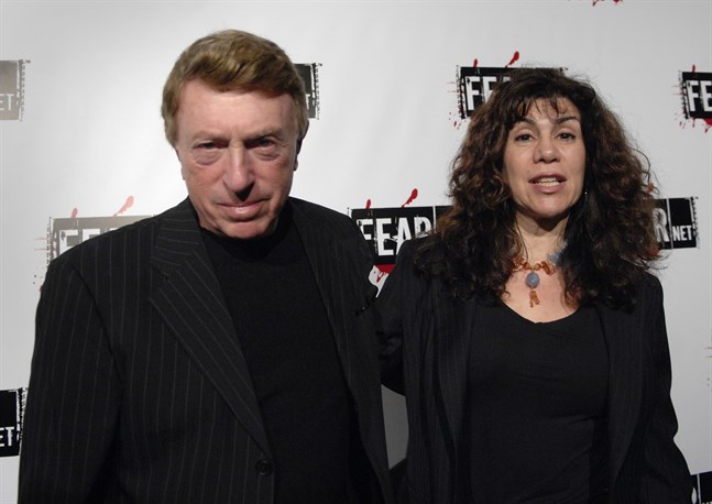 Larry Cohen tillsammans med frun Cynthia Cohen.