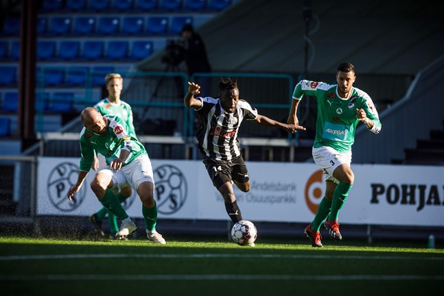 Alain Ebwelle slet sig igenom IFK Mariehamns försvar och satte in 1-0 i första halvlek.
