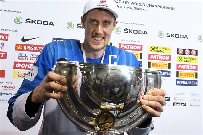 Lagkapten Marko Anttila har försäkrat sig en plats i den finska hockeyhistorien med söndagens VM-guld.